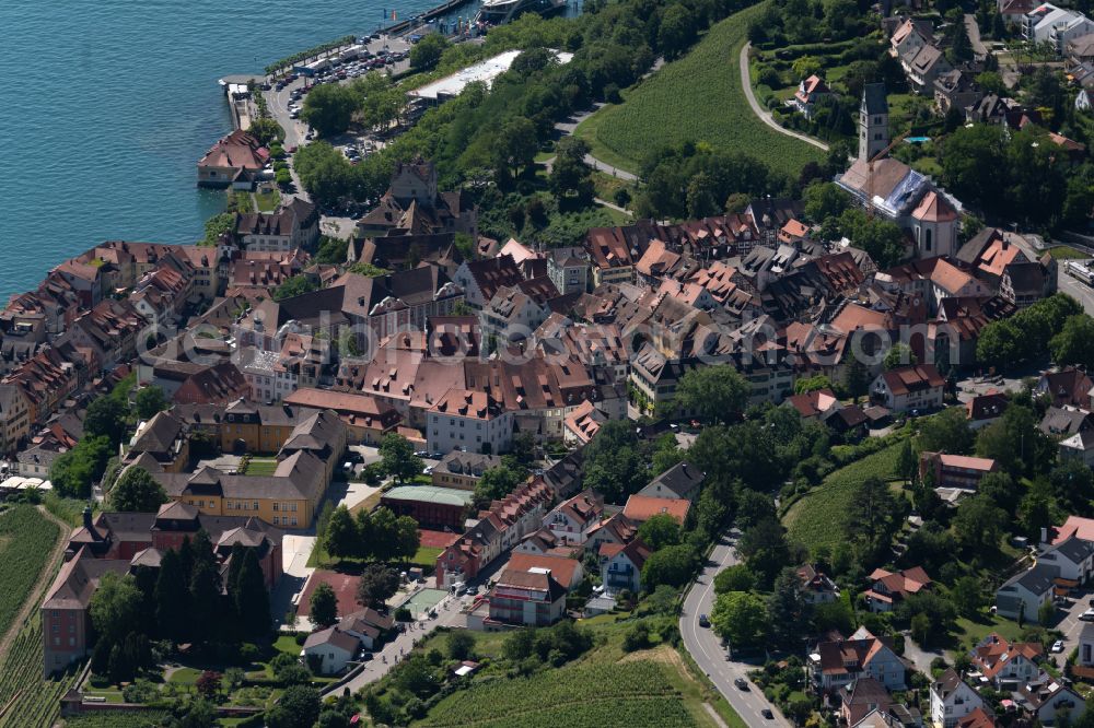 Meersburg from the bird's eye view: Town View of the streets and houses of the residential areas in Meersburg in the state Baden-Wuerttemberg, Germany