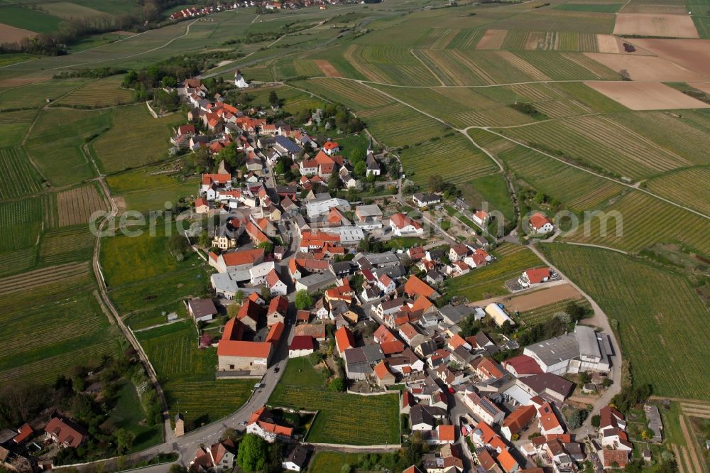 Aerial photograph Mölsheim - Townscape Mölsheim in the state of Rhineland-Palatinate