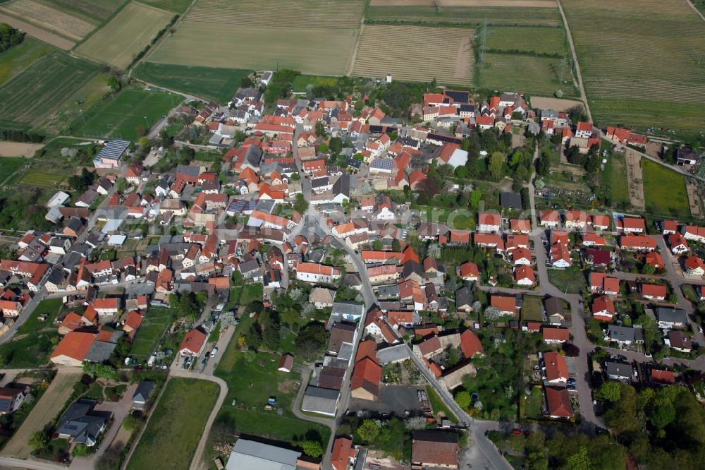 Aerial photograph Monzernheim - Townscape of Monzernheim is a municipality in the district Alzey-Worms in Rhineland-Palatinate