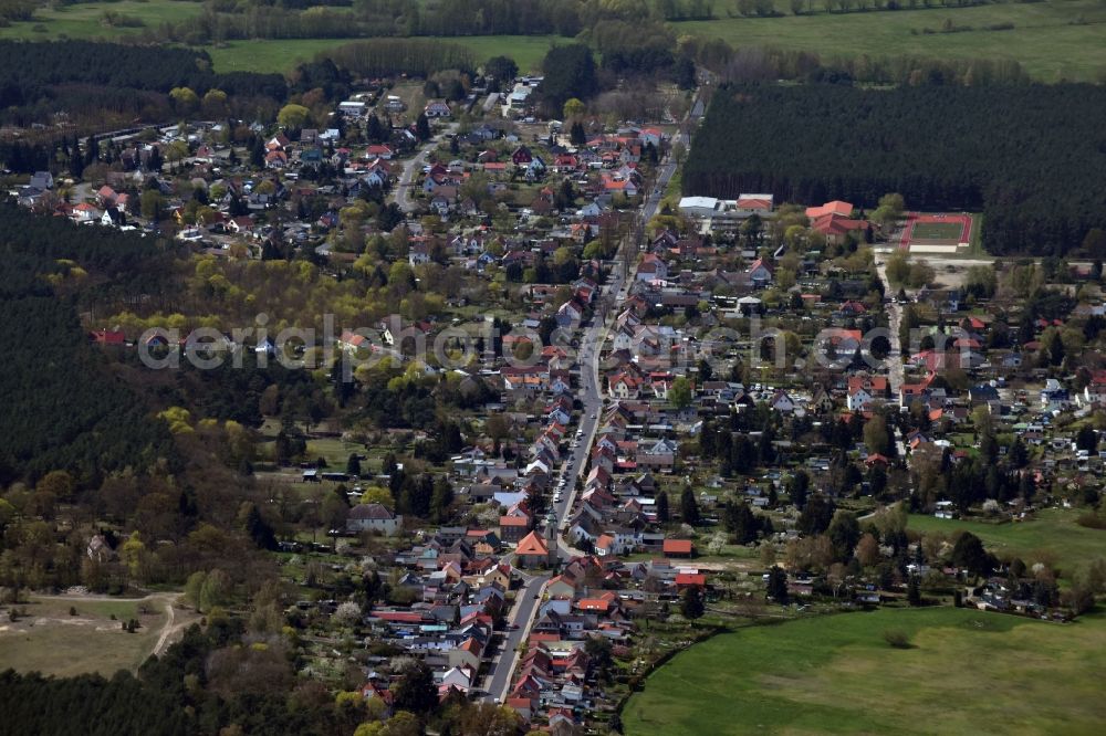 Neu Zittau from the bird's eye view: Town View of the streets and houses of the residential areas in Neu Zittau in the state Brandenburg