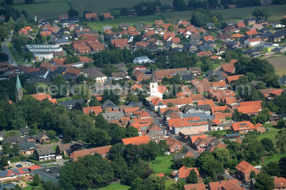 Neuenkirchen-Vörden from above - Town View of the streets and houses of the residential areas in Neuenkirchen-Voerden in the state Lower Saxony