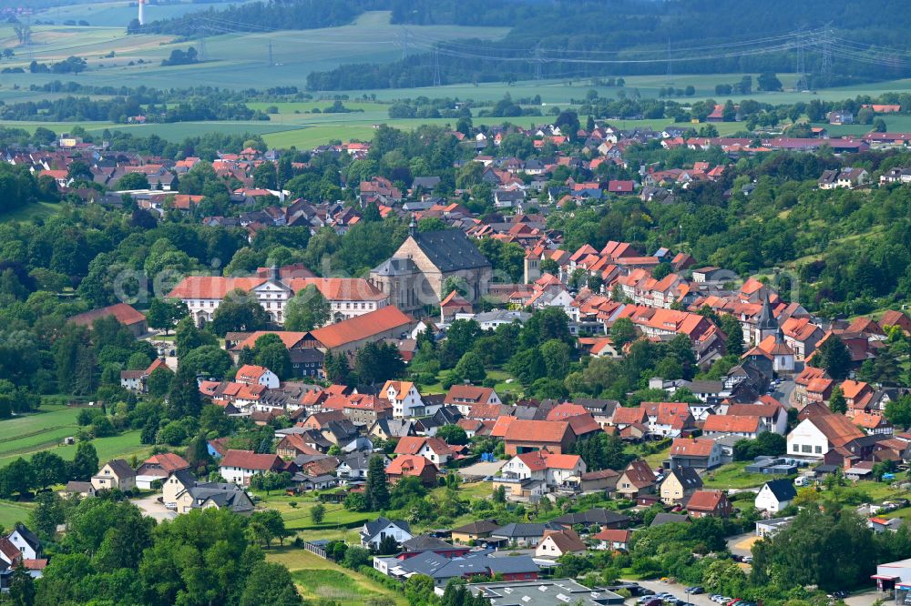 Neuhof from the bird's eye view: Town View of the streets and houses of the residential areas in Neuhof in the state Lower Saxony, Germany