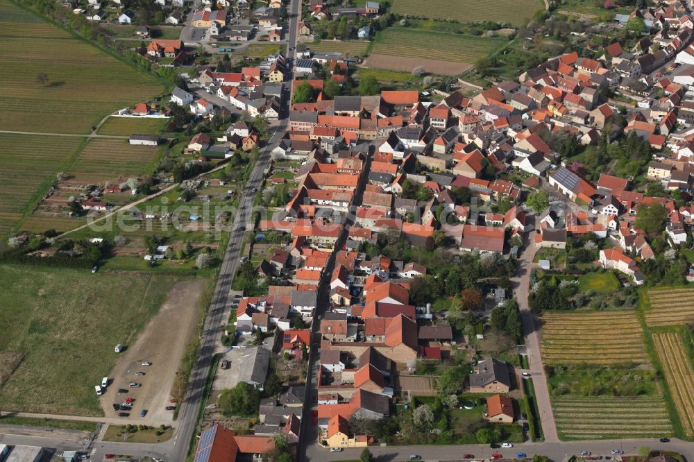 Flörsheim from the bird's eye view: Townscape of Nieder - Florsheim in the state of Rhineland-Palatinate