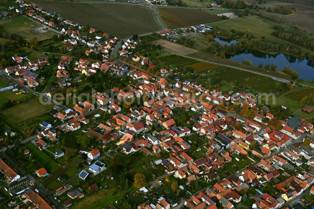 Aerial photograph Niederdorla - Town View of the streets and houses of the residential areas in Niederdorla in the state Thuringia, Germany