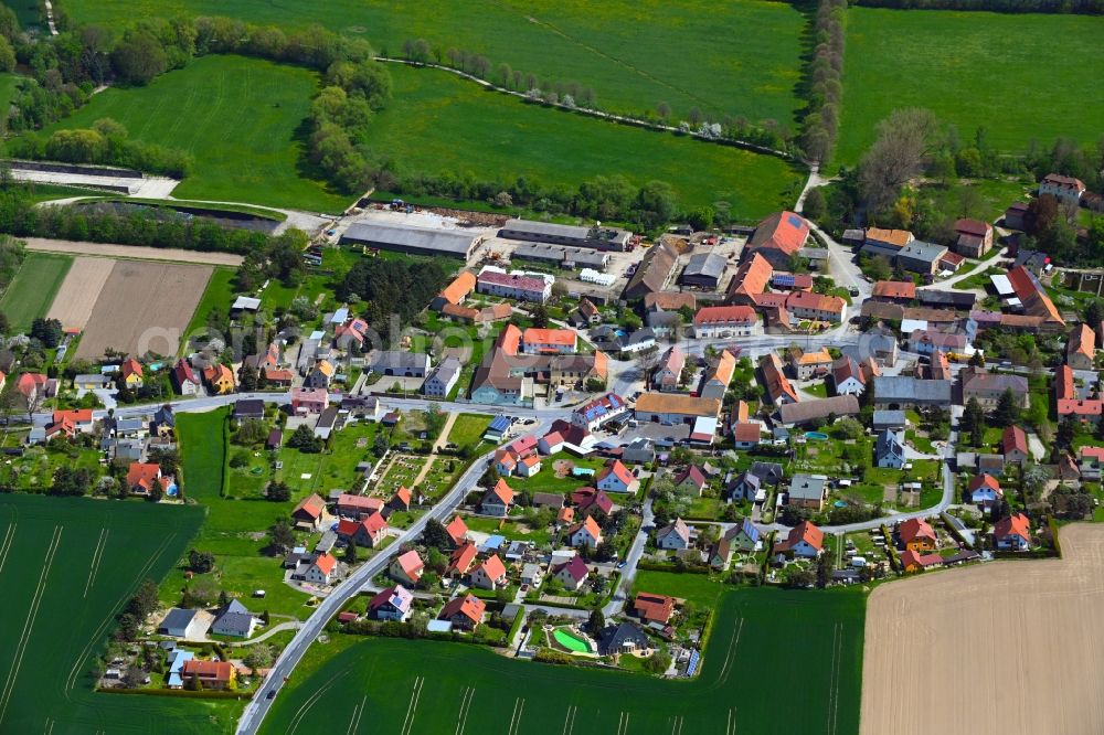 Aerial photograph Niedergurig - Town View of the streets and houses of the residential areas in Niedergurig in the state Saxony, Germany