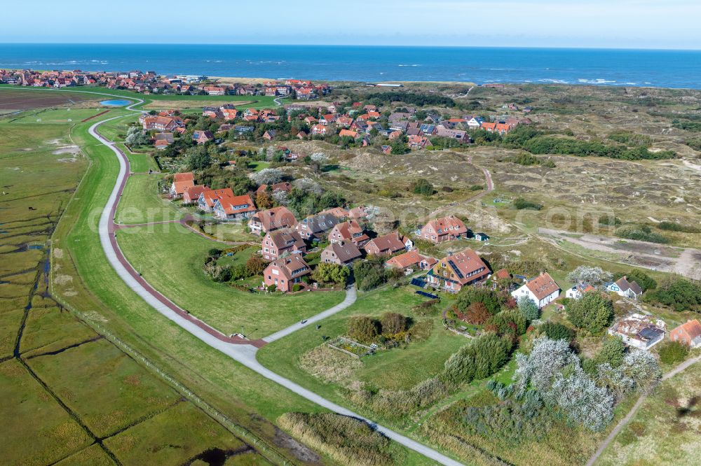 Baltrum from the bird's eye view: Town View of the streets and houses of the residential areas in Ostdorf and Westdorf on the North Sea island Baltrum in the state Lower Saxony