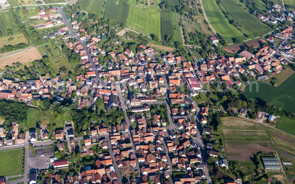 Obenheim from the bird's eye view: Town View of the streets and houses of the residential areas in Obenheim in Grand Est, France