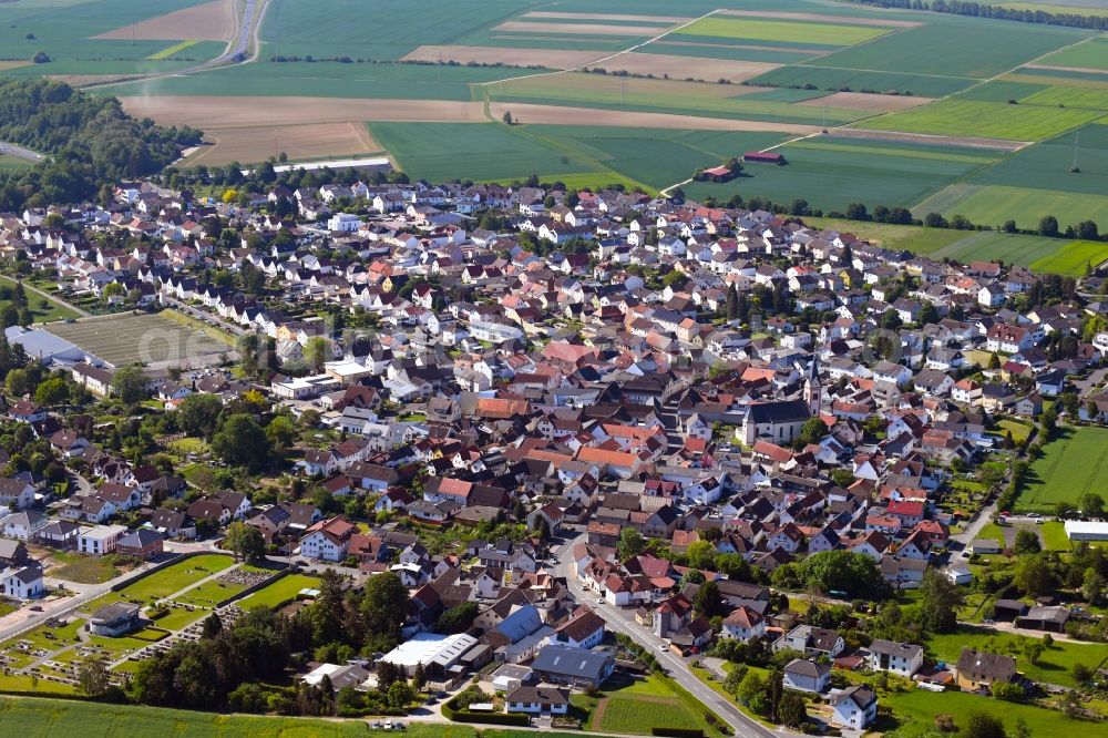 Ober-Wöllstadt from above - Town View of the streets and houses of the residential areas in Ober-Woellstadt in the state Hesse, Germany