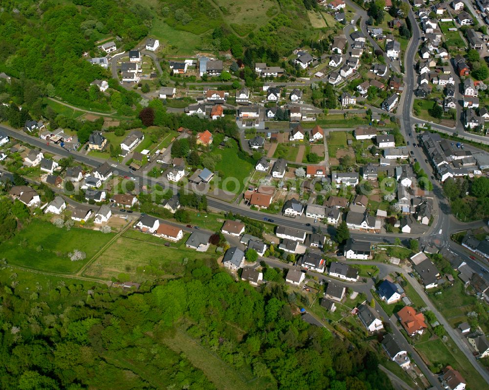 Aerial photograph Oberscheld - Town View of the streets and houses of the residential areas in Oberscheld in the state Hesse, Germany