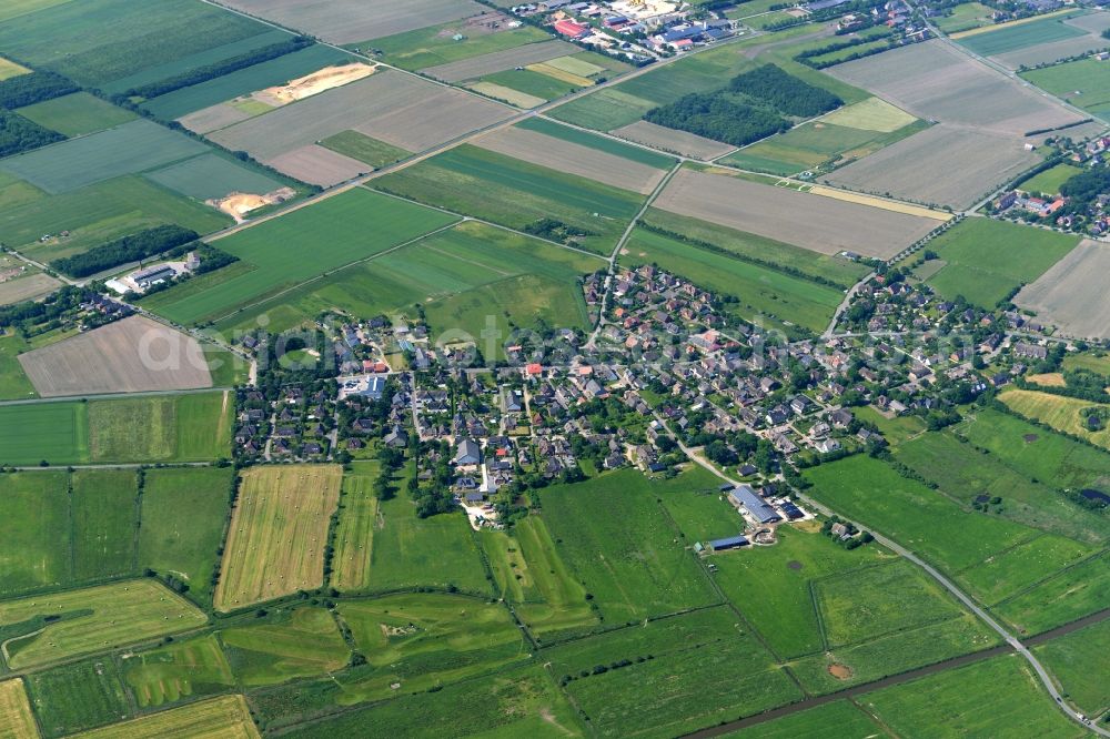 Oevenum from the bird's eye view: Town View of the streets and houses of Oevenum on the island Foehr in the state Schleswig-Holstein