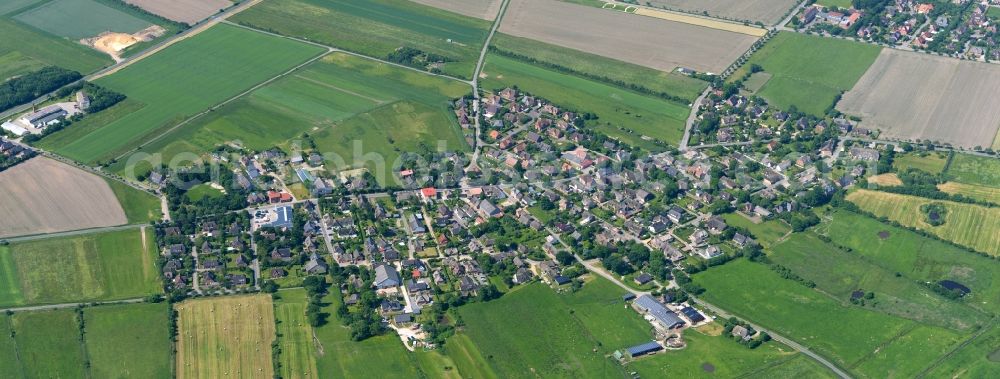 Aerial image Oevenum - Town View of the streets and houses of Oevenum on the island Foehr in the state Schleswig-Holstein