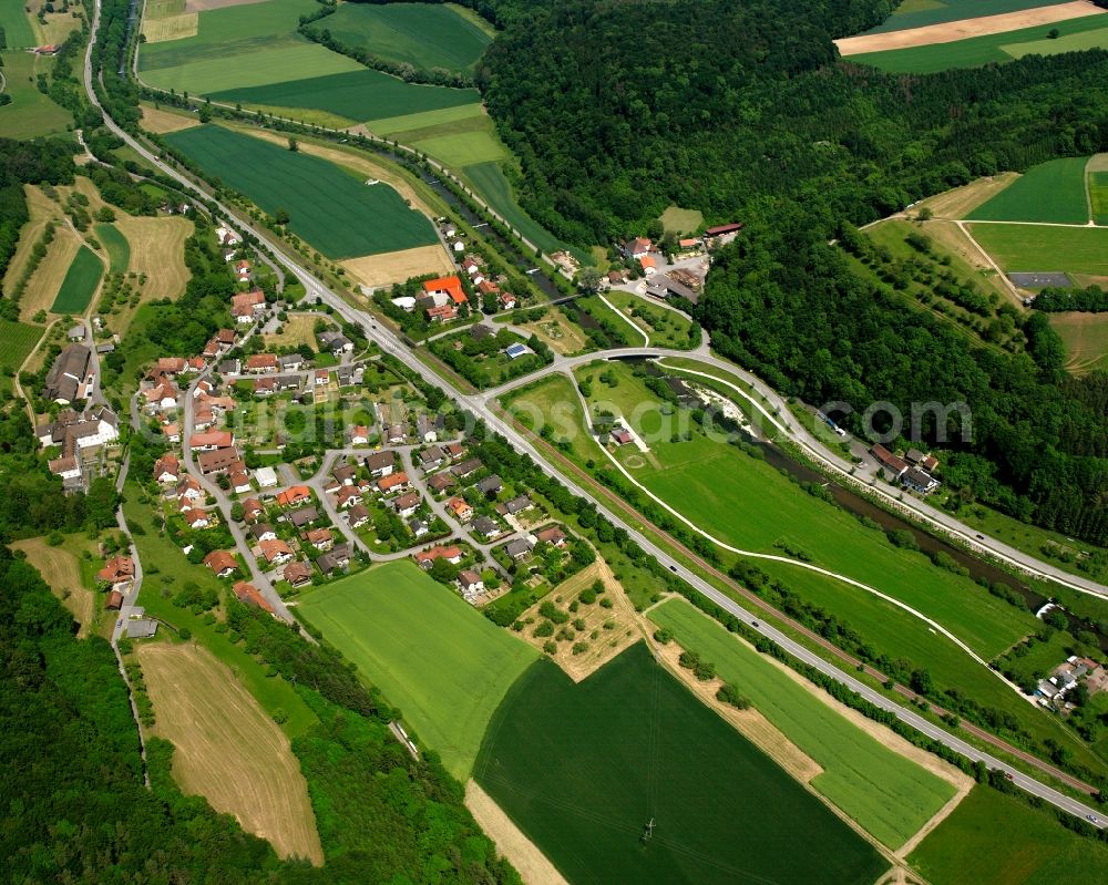 Aerial photograph Ofteringen - Town View of the streets and houses of the residential areas in Ofteringen in the state Baden-Wuerttemberg, Germany