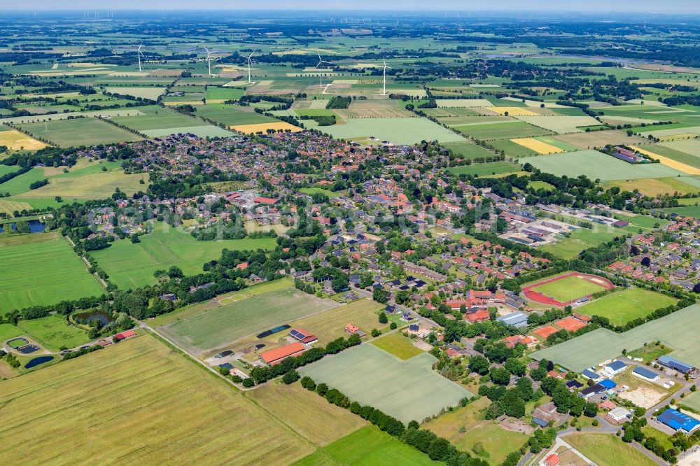 Aerial photograph Oldendorf - Town View of the streets and houses of the residential areas in Oldendorf in the state Lower Saxony, Germany