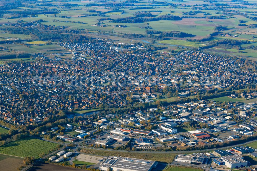 Aerial photograph Olfen - Local view of the streets and houses of the residential areas in Olfen in the federal state of North Rhine-Westphalia, Germany