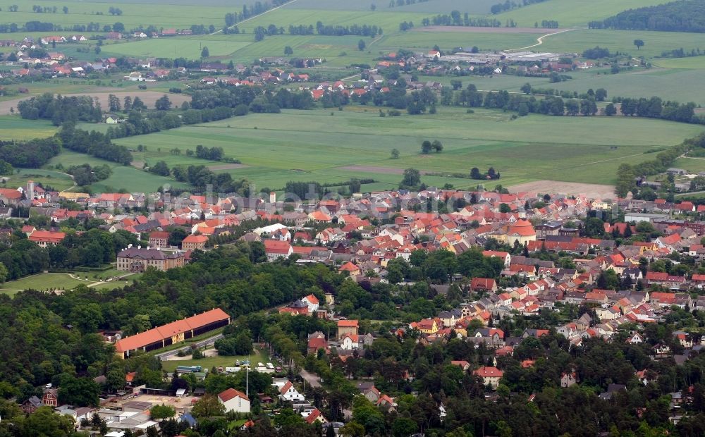 Oranienbaum-Wörlitz from the bird's eye view: Town View of the streets and houses of the residential areas in Oranienbaum-Woerlitz in the state Saxony-Anhalt, Germany