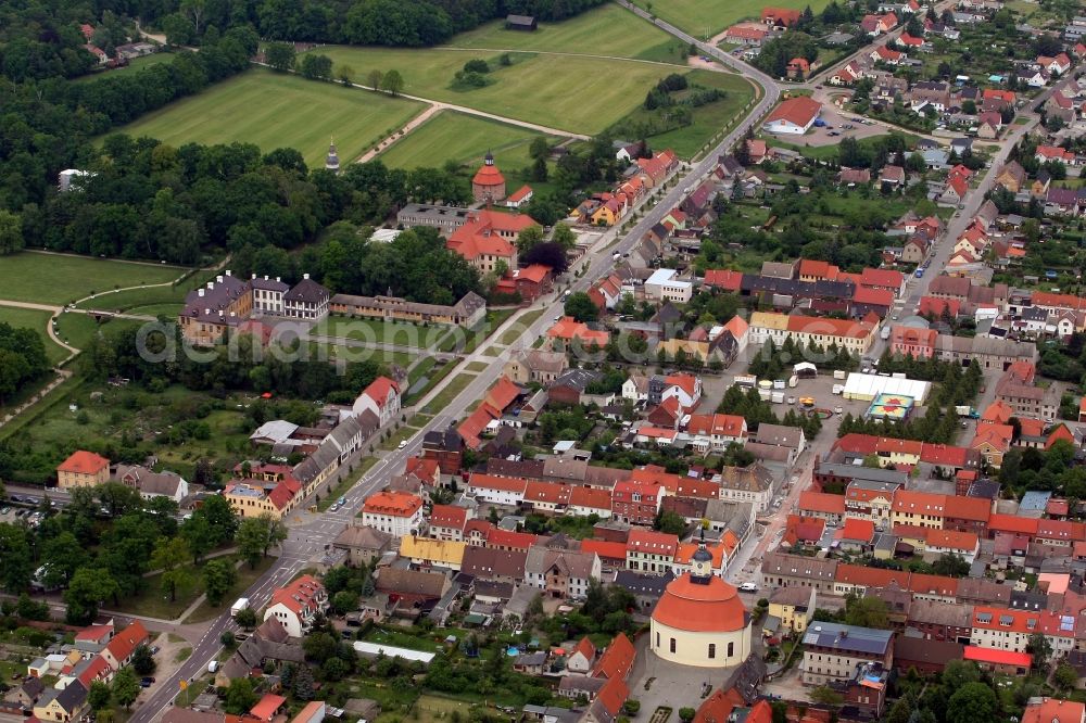 Aerial image Oranienbaum-Wörlitz - Town View of the streets and houses of the residential areas in Oranienbaum-Woerlitz in the state Saxony-Anhalt, Germany