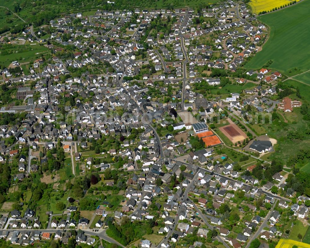 Kottenheim from the bird's eye view: View of Kottenheim in the state of Rhineland-Palatinate. The agricultural borough and municipiality is located in the county district of Mayen-Koblenz and surrounded by meadows and rapeseed fields. Kottenheim belongs to the Vordereifel region and is characterised by mining