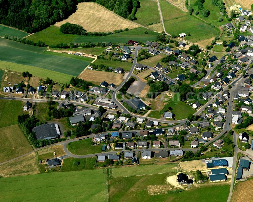 Aerial photograph Masburg - View of Masburg in the state of Rhineland-Palatinate. The borough and municipiality is located in the county district of Cochem-Zell in the Eastern Eifel Region. Masburg includes several hamlets and estates. It is surrounded by agricultural land and meadows and is widely wooded