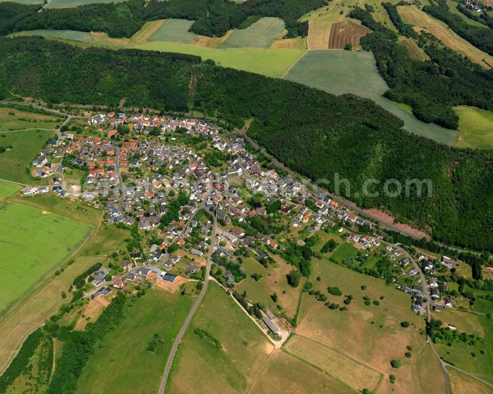 Aerial photograph Mittelreidenbach - Local view of the local church Mittelreidenbach in Rhineland-Palatinate