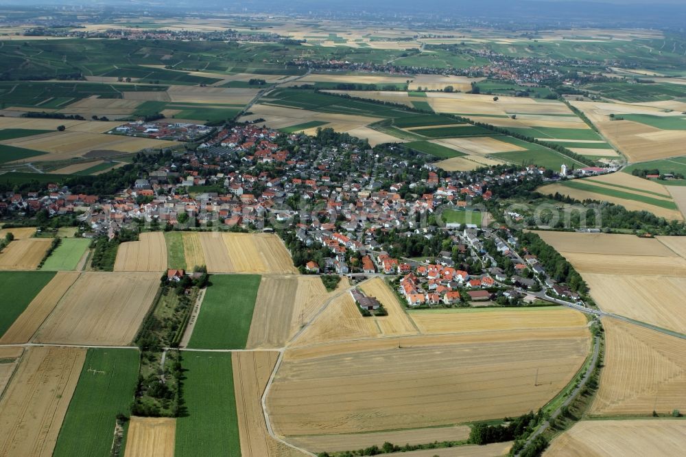 Aerial image Mommenheim - View of the borough of Mommenheim in the state Rhineland-Palatinate. The borough and municipiality is a wine-growing village in the county district of Mainz-Bingen and is surrounded by fields and small hills