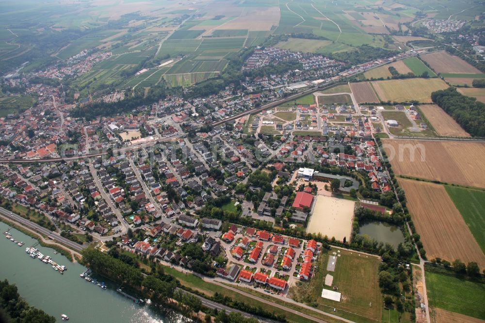 Nackenheim from above - View of Nackenheim in the state of Rhineland-Palatinate. The borough and municipiality is located in the county district of Mainz-Bingen, on the left riverbank of the Rhine. The official tourist resort is an important wine-growing village in the Rhine Hesse region and surrounded by fields and vineyards