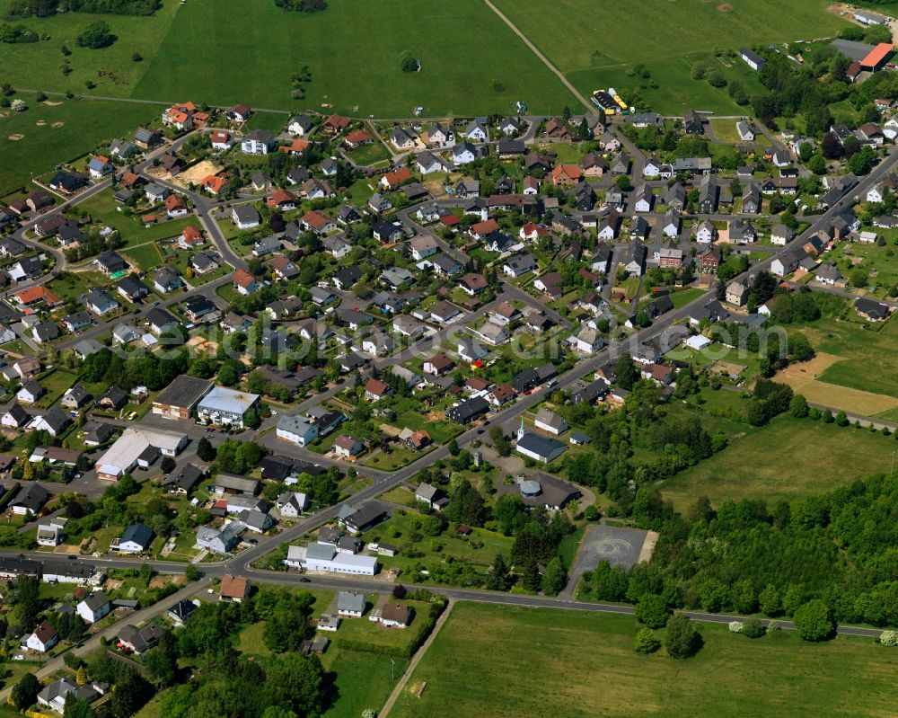 Norken from the bird's eye view: View of the borough of Norken in the state of Rhineland-Palatinate. The borough is located in the county district and region of Westerwald. The residential village is surrounded by fields and meadows