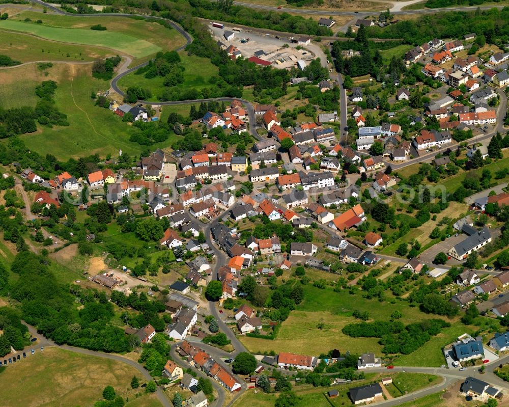 Aerial image Ruschberg - View of Ruschberg in the state of Rhineland-Palatinate. Ruschberg is a borough and municipiality in the county district of Birkenfeld, in the region of the Westrich, Baumholder creek. The village is surrounded by hills, fields and vineyards and consists of several hamlets and residential areas