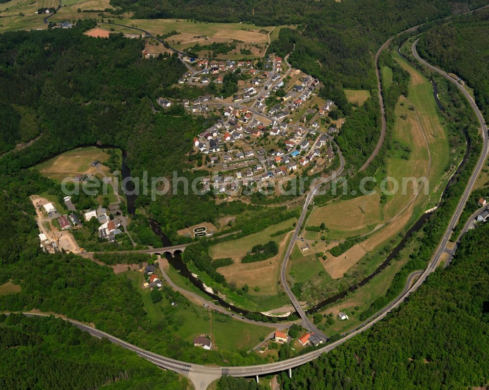 Sonnenberg-Winnenberg from above - View of Sonnenberg-Winnenberg in the state of Rhineland-Palatinate. Sonnenberg-Winnenberg is a borough and municipiality in the county district of Birkenfeld. The village is surrounded by hills, fields and woods and consists of several hamlets and residential areas. It sits in the valley of the river Nahe