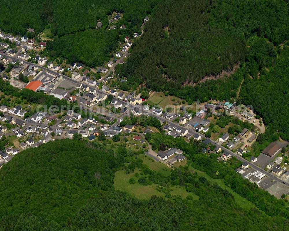 Aerial photograph Tiefenstein - Local view of the local church Tiefenstein in Rhineland-Palatinate