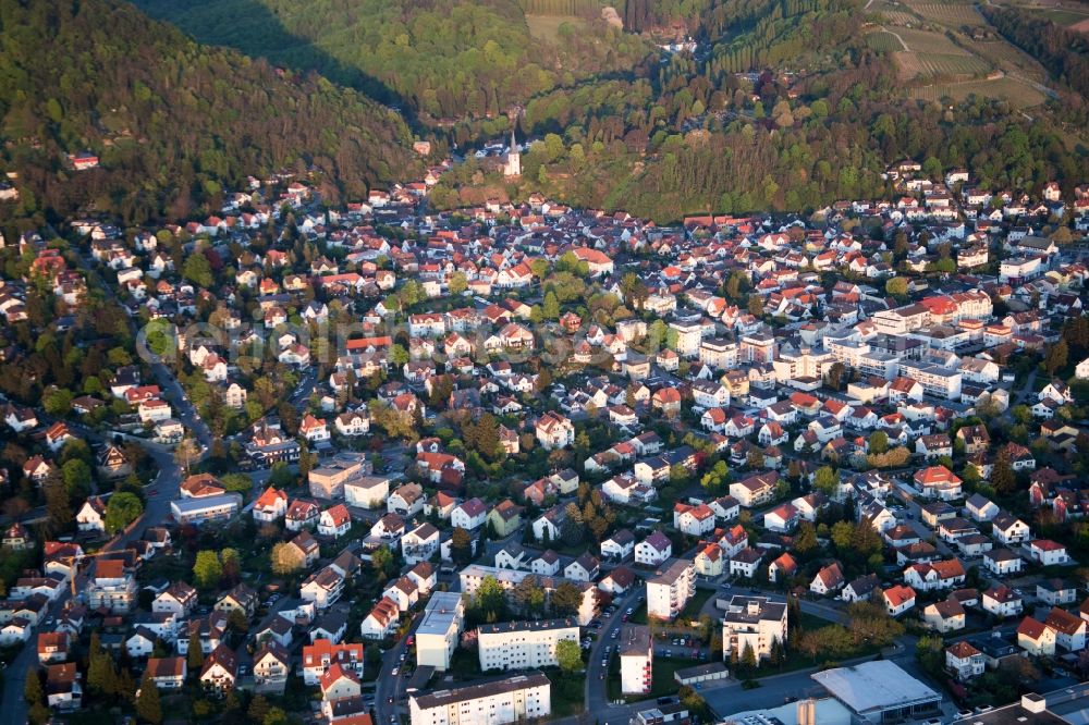 Bensheim from above - Town View of the streets and houses of the residential areas in the district Auerbach in Bensheim in the state Hesse