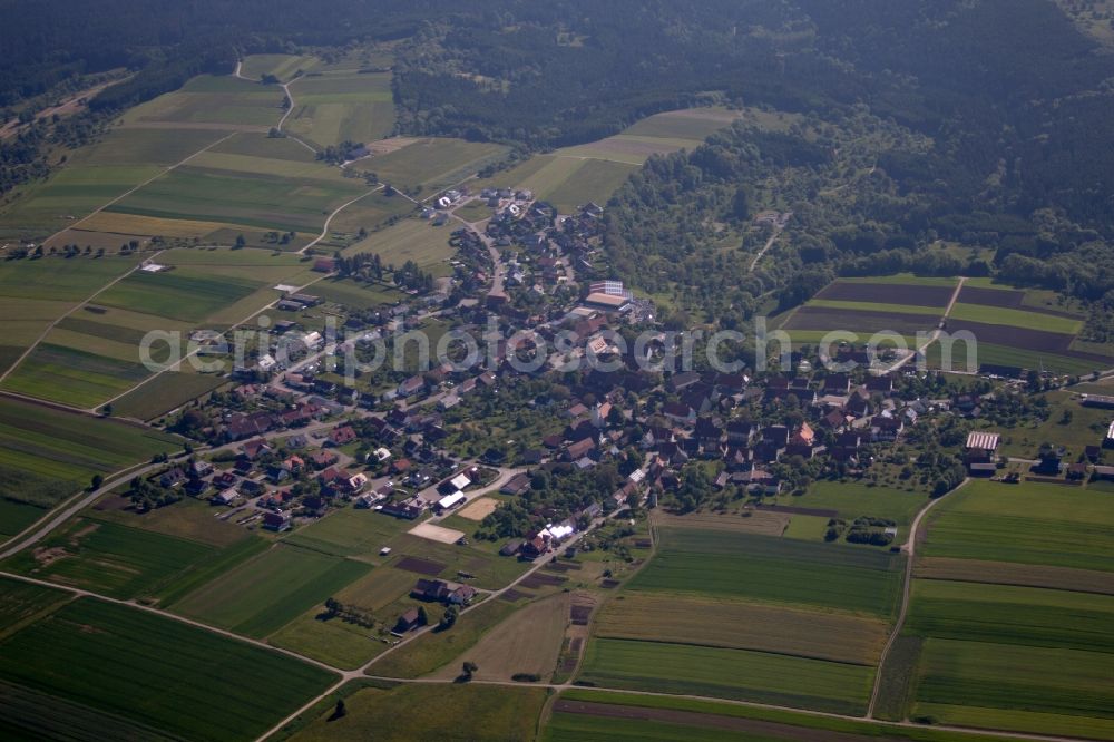 Aerial photograph Rosenfeld - Town View of the streets and houses of the residential areas in the district Bickelsberg in Rosenfeld in the state Baden-Wuerttemberg