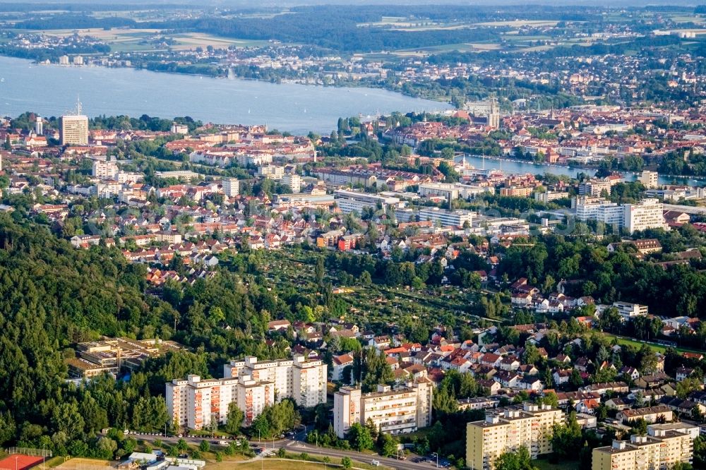 Aerial photograph Konstanz - Town View of the streets and houses of the residential areas in the district Fuerstenberg in Konstanz in the state Baden-Wuerttemberg, Germany