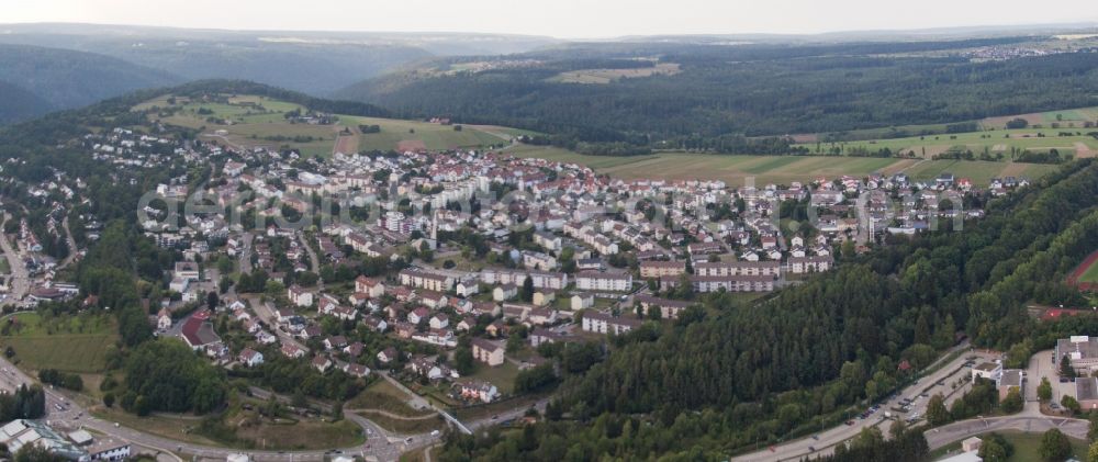 Calw from the bird's eye view: Town View of the streets and houses of the residential areas in the district Heumaden in Calw in the state Baden-Wuerttemberg, Germany