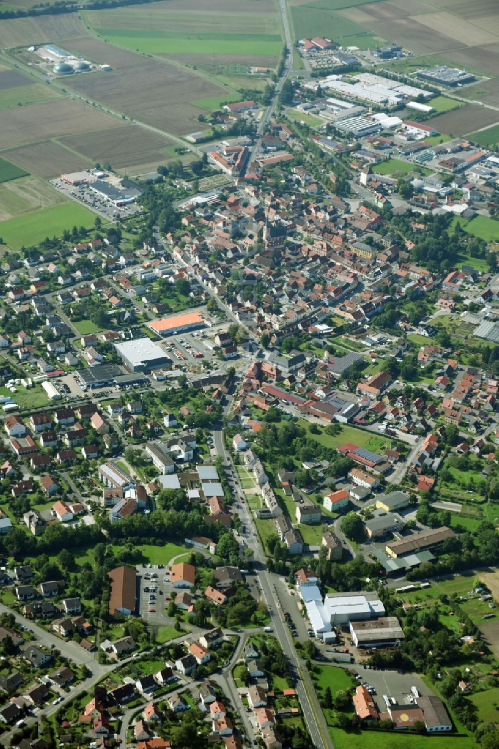 Hofheim in Unterfranken from above - Town View of the streets and houses of the residential areas in the district Muehle (untere) in Hofheim in Unterfranken in the state Bavaria, Germany