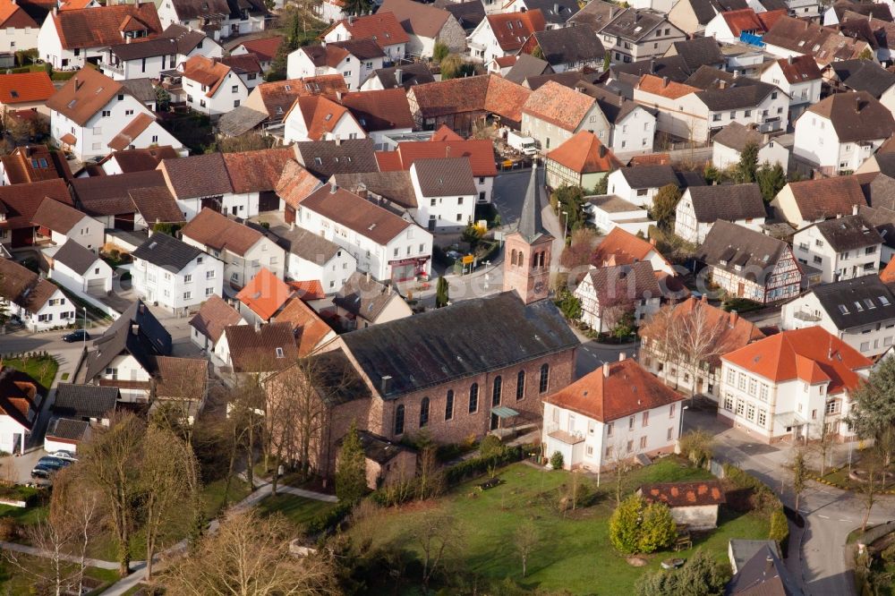 Aerial image Au am Rhein - Town View of the streets and houses of the residential areas in the district Neuburgweier in Au am Rhein in the state Baden-Wuerttemberg