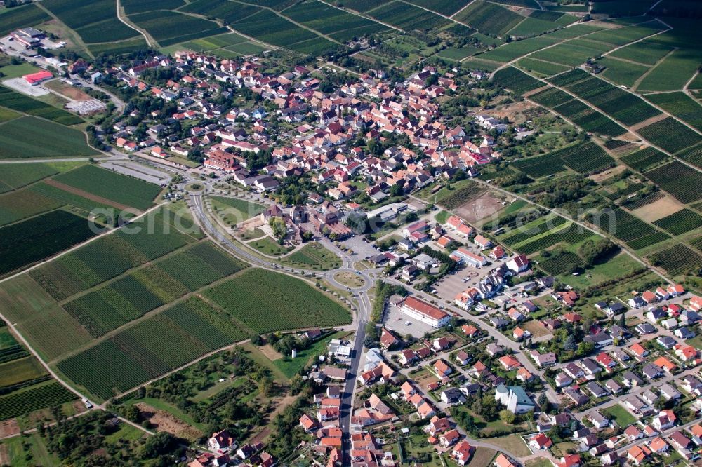 Schweigen-Rechtenbach from above - Town View of the streets and houses of the residential areas in the district Rechtenbach in Schweigen-Rechtenbach in the state Rhineland-Palatinate