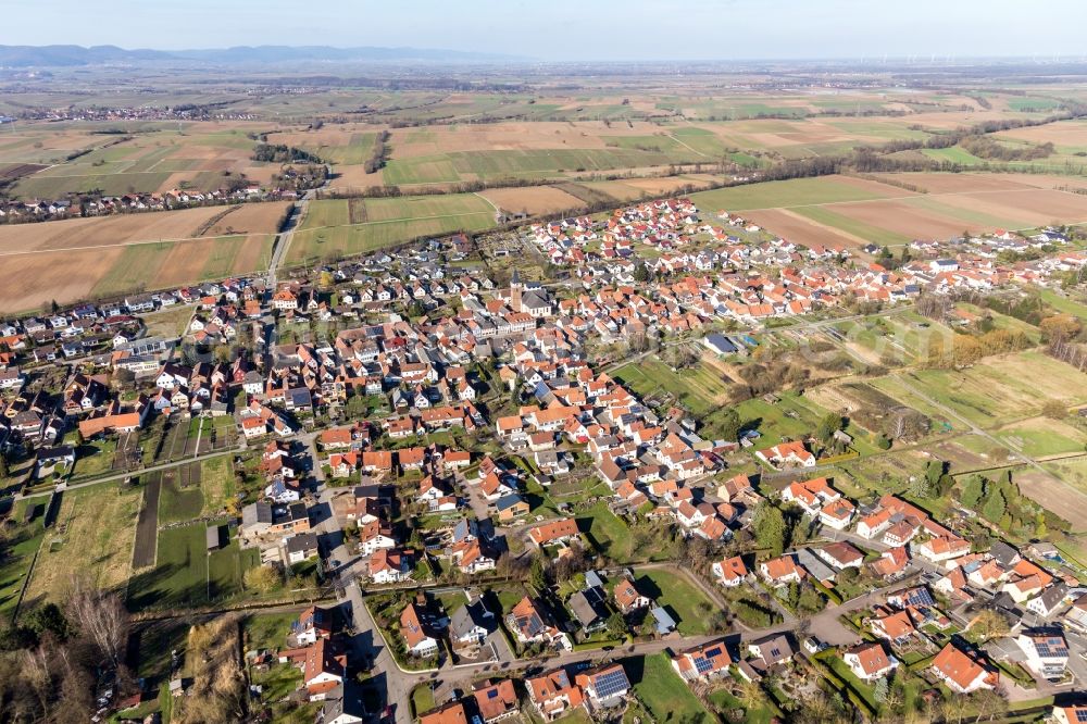 Wörth am Rhein from the bird's eye view: Town View of the streets and houses of the residential areas in the district Schaidt in Woerth am Rhein in the state Rhineland-Palatinate, Germany