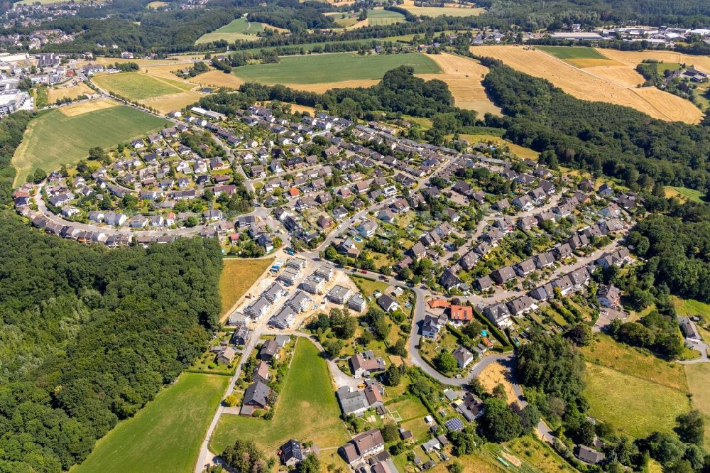 Velbert from above - Town View of the streets and houses in the district Toenisheide in Velbert in the state North Rhine-Westphalia, Germany