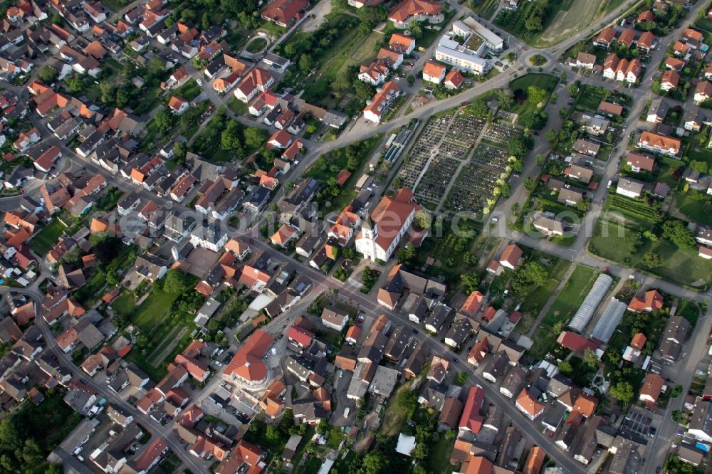 Aerial image Appenweier - Town View of the streets and houses of the residential areas in the district Urloffen in Appenweier in the state Baden-Wuerttemberg