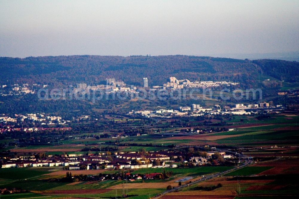 Aerial image Heidelberg - Town View of the streets and houses of the residential areas in the district Emmertsgrund-Sued in Heidelberg in the state Baden-Wuerttemberg