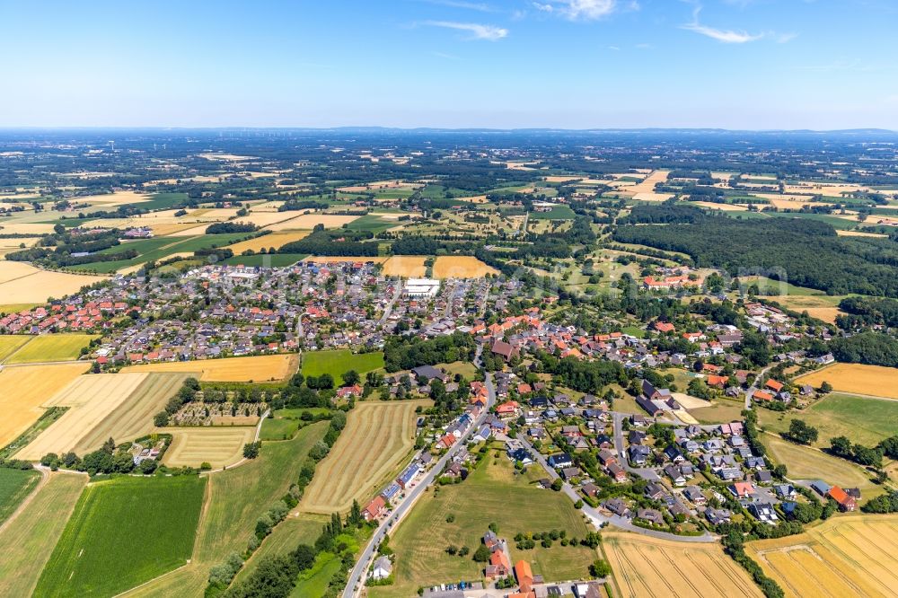 Aerial photograph Ostenfelde - Town View of the streets and houses of the residential areas in Ostenfelde in the state North Rhine-Westphalia, Germany