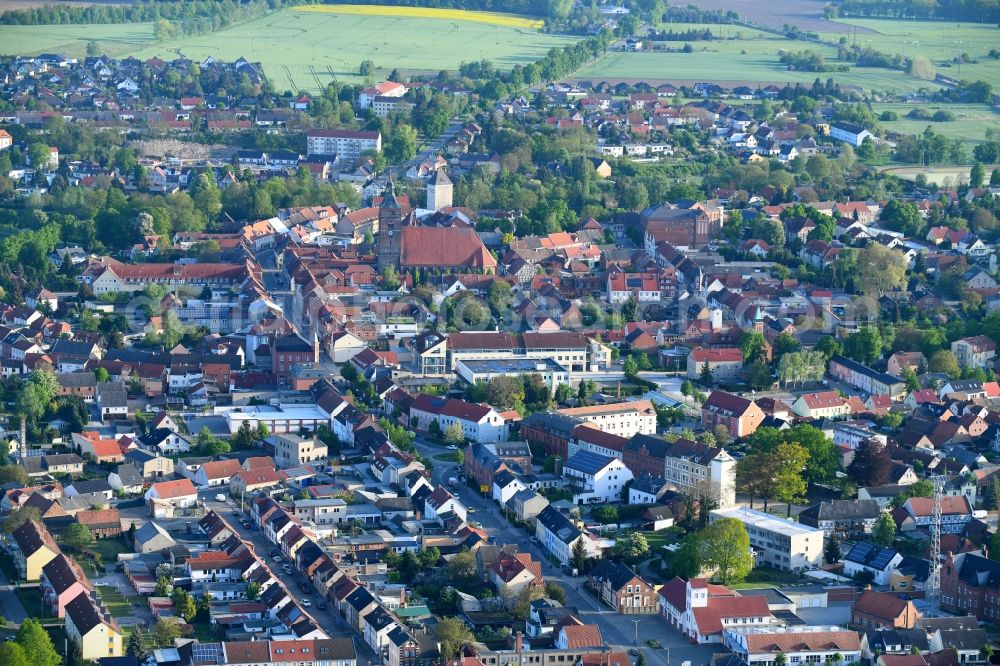 Osterburg (Altmark) from the bird's eye view: Town View of the streets and houses of the residential areas in Osterburg (Altmark) in the state Saxony-Anhalt, Germany