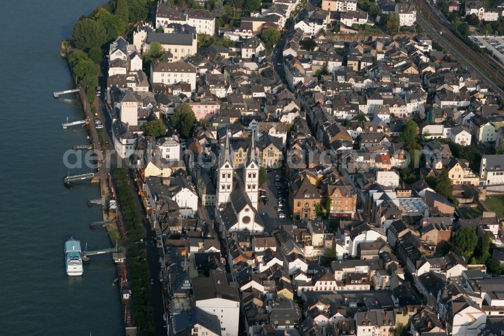 Aerial image Osterspai Osterspey - Townscape of Osterspai - formerly Osterspey on the banks of the Rhine in the Federal State of Rhineland-Palatinate