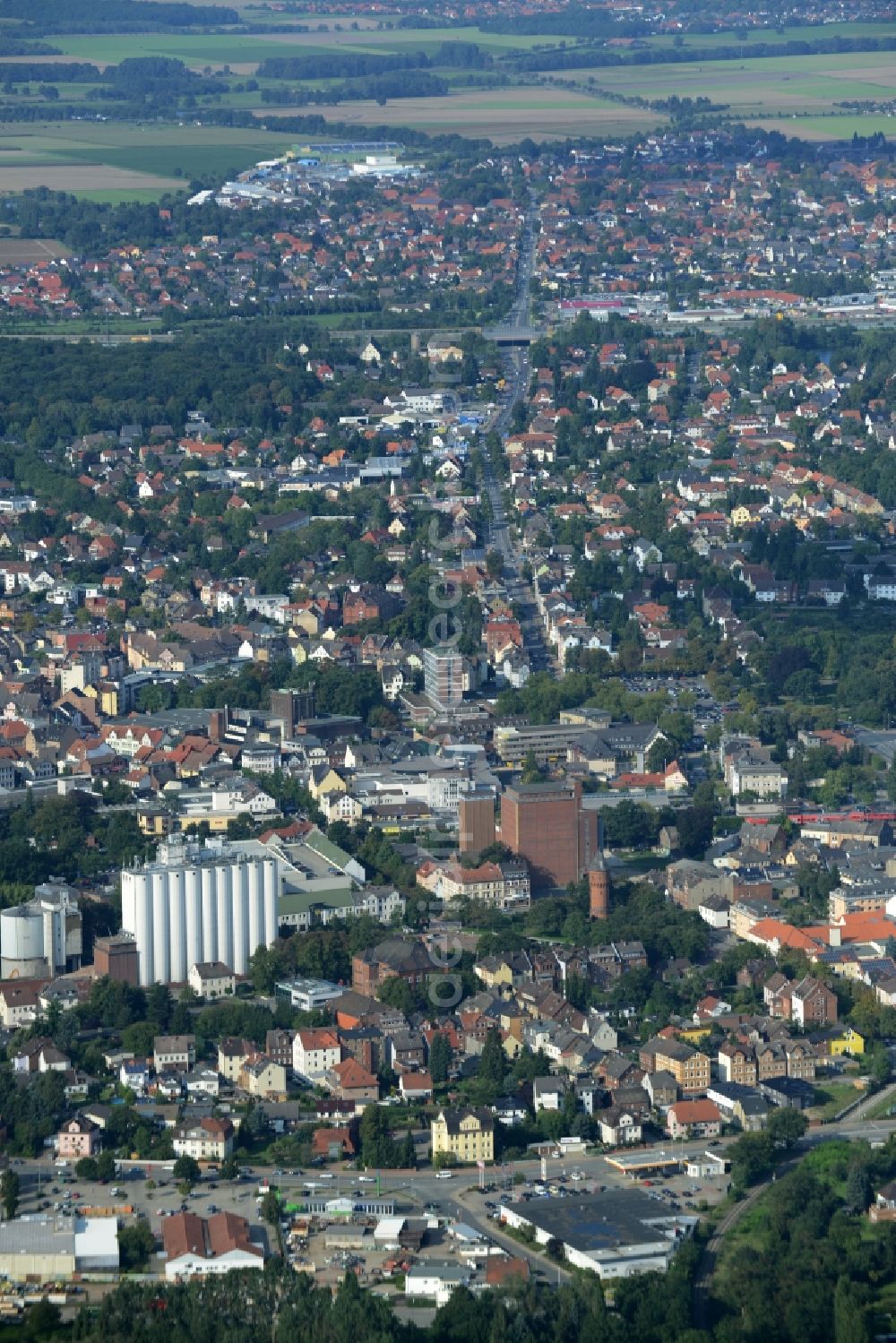 Peine from the bird's eye view: Town View of the streets and houses of the residential areas in Peine in the state Lower Saxony