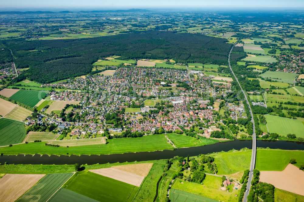 Aerial image Petershagen - Town View of the streets and houses of the residential areas in Petershagen in the state North Rhine-Westphalia, Germany