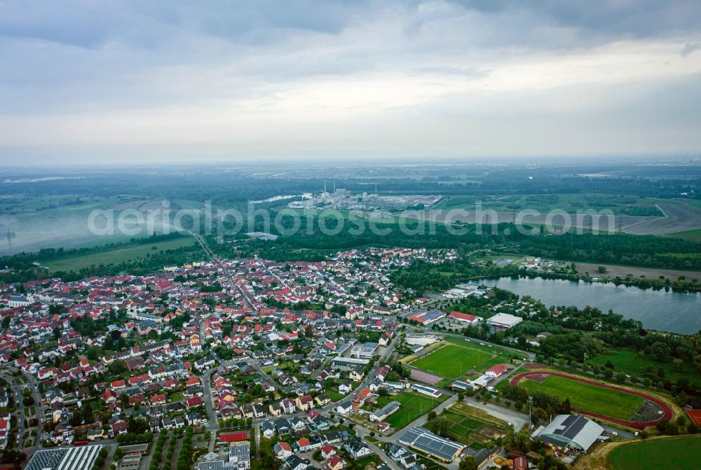 Philippsburg from the bird's eye view: Town View of the streets and houses of the residential areas in Philippsburg in the state Baden-Wuerttemberg, Germany