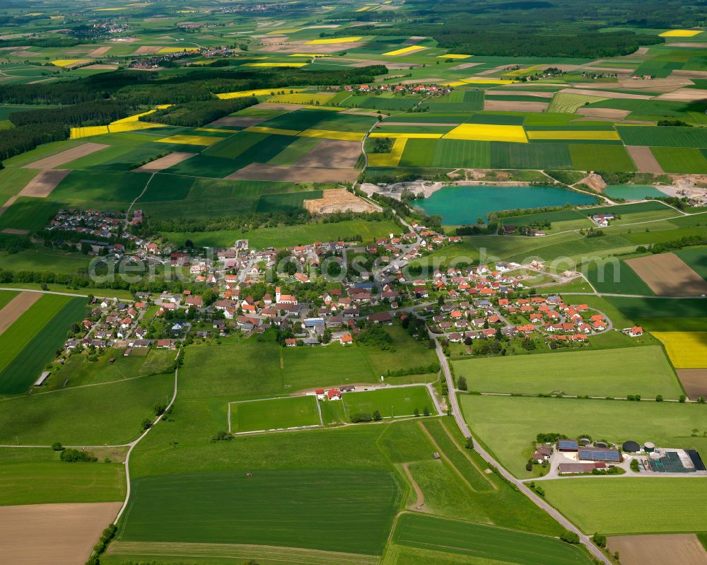 Aerial photograph Alberweiler - Village view on the edge of agricultural fields and land in Alberweiler in the state Baden-Wuerttemberg, Germany