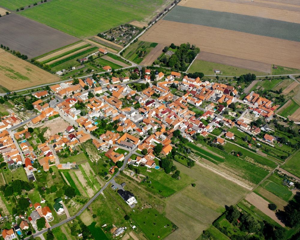 Aerial photograph Altengottern - Village view on the edge of agricultural fields and land in Altengottern in the state Thuringia, Germany