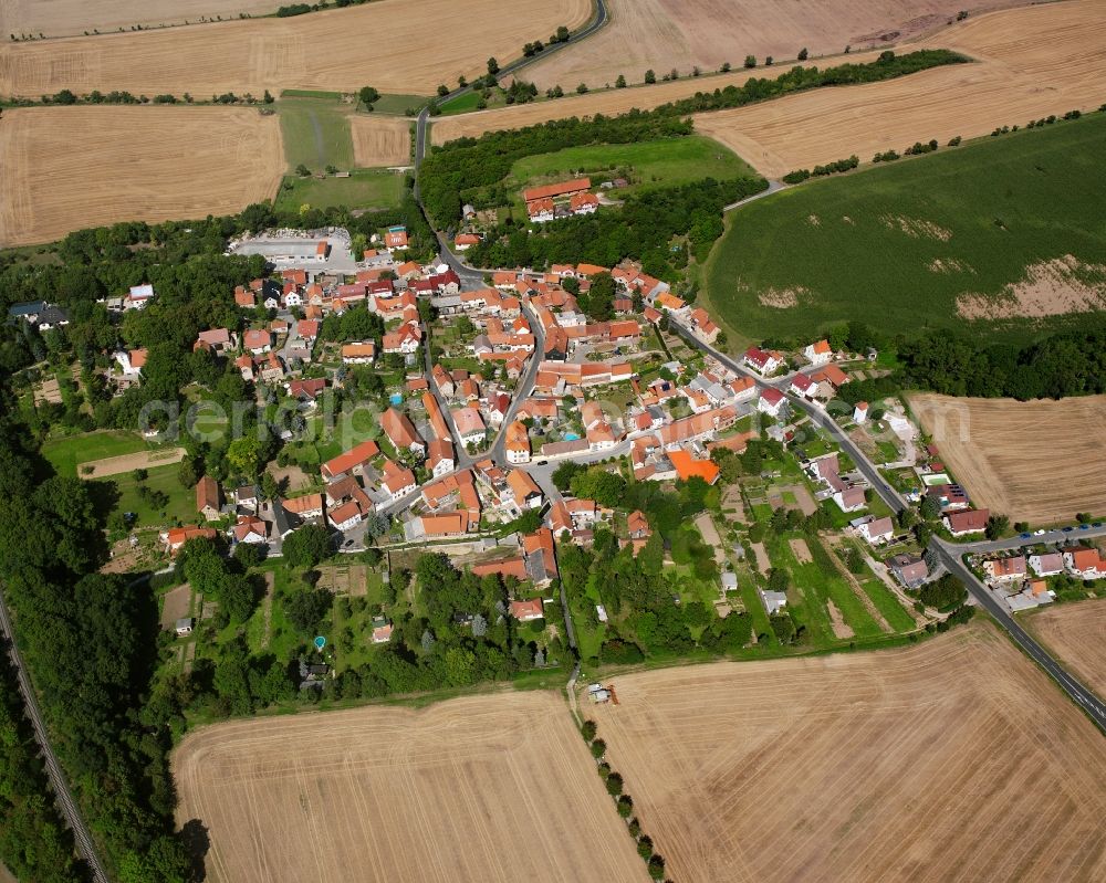 Aerial photograph Aschara - Village view on the edge of agricultural fields and land in Aschara in the state Thuringia, Germany