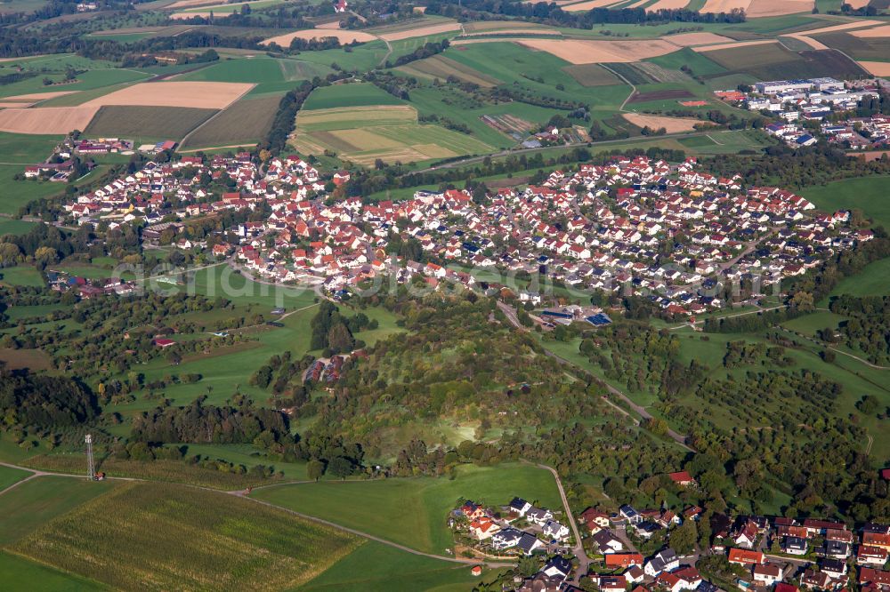 Aerial photograph Auenwald - Village view on the edge of agricultural fields and land on street Ammerweg in Auenwald in the state Baden-Wuerttemberg, Germany